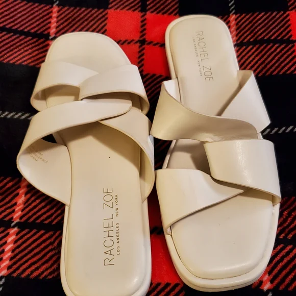 Rachel Zoe white slip on sandals. Size 9.5 - Picture 3 of 5